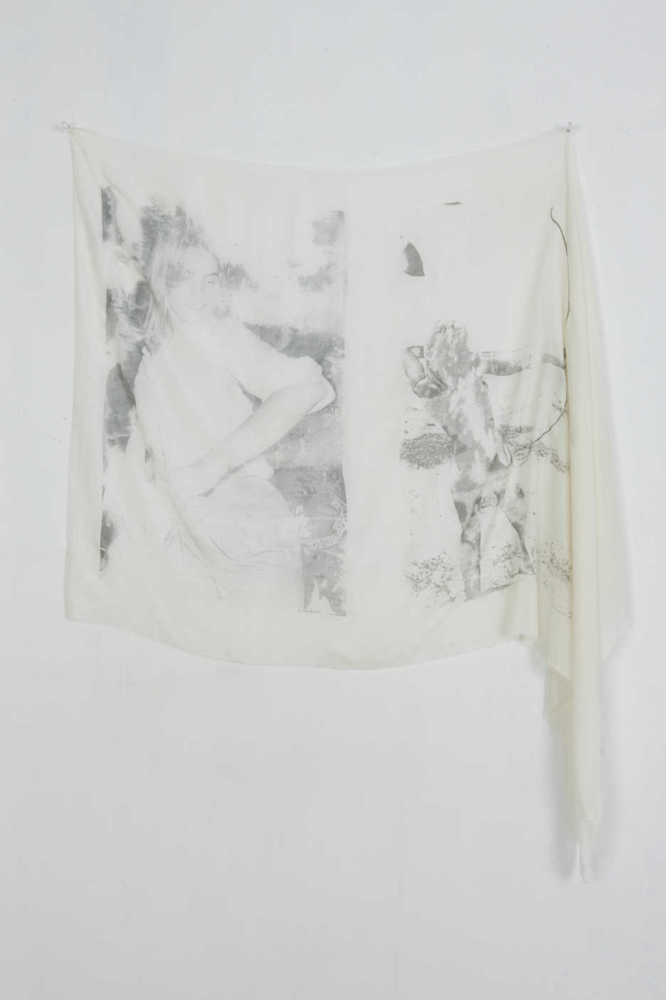 Print on fabric, Mariel Hemingway, Jane Fonda white 