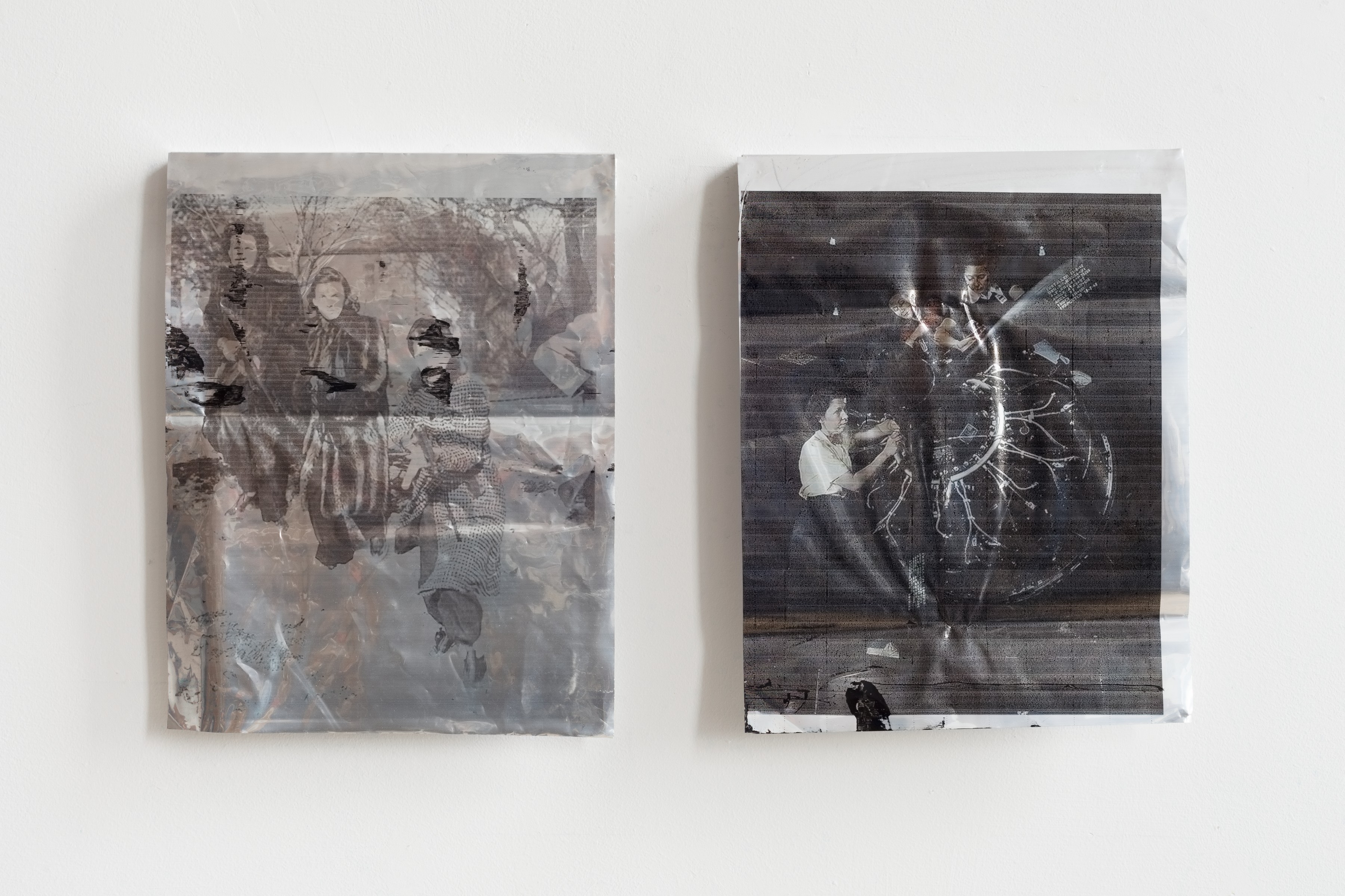 Printed rescue blankets