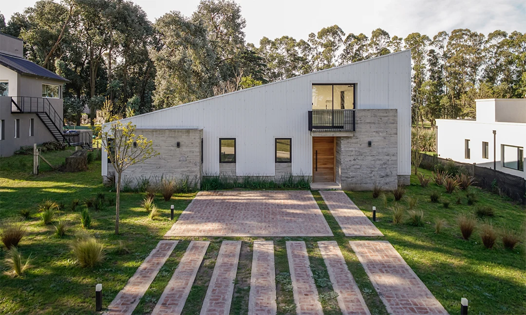 High-End Home Design in the UK: The Trends Shaping Brighter, More Beautiful Living in 2026