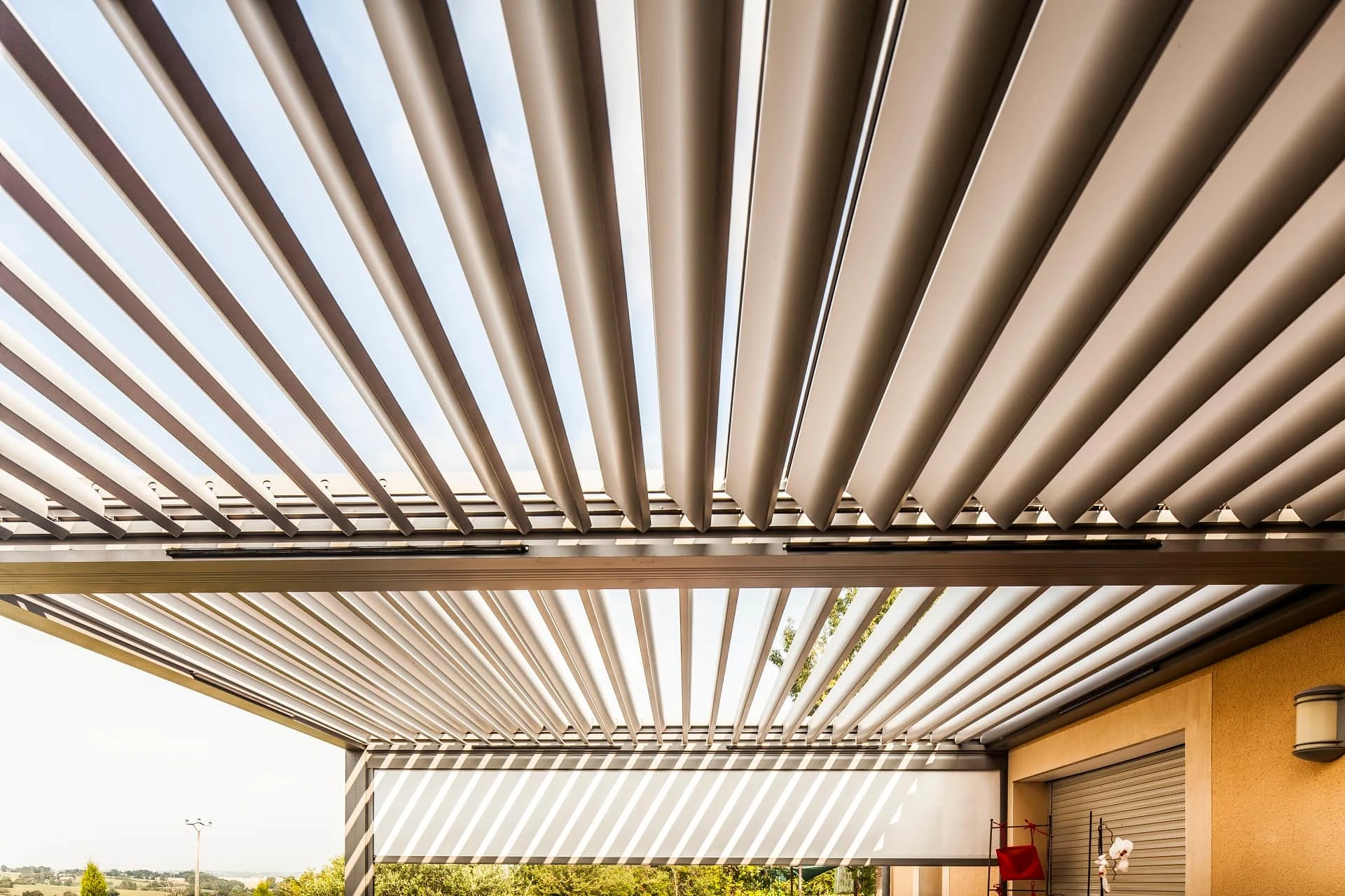 Pergola terrasse aluminium TECHNAL — free download