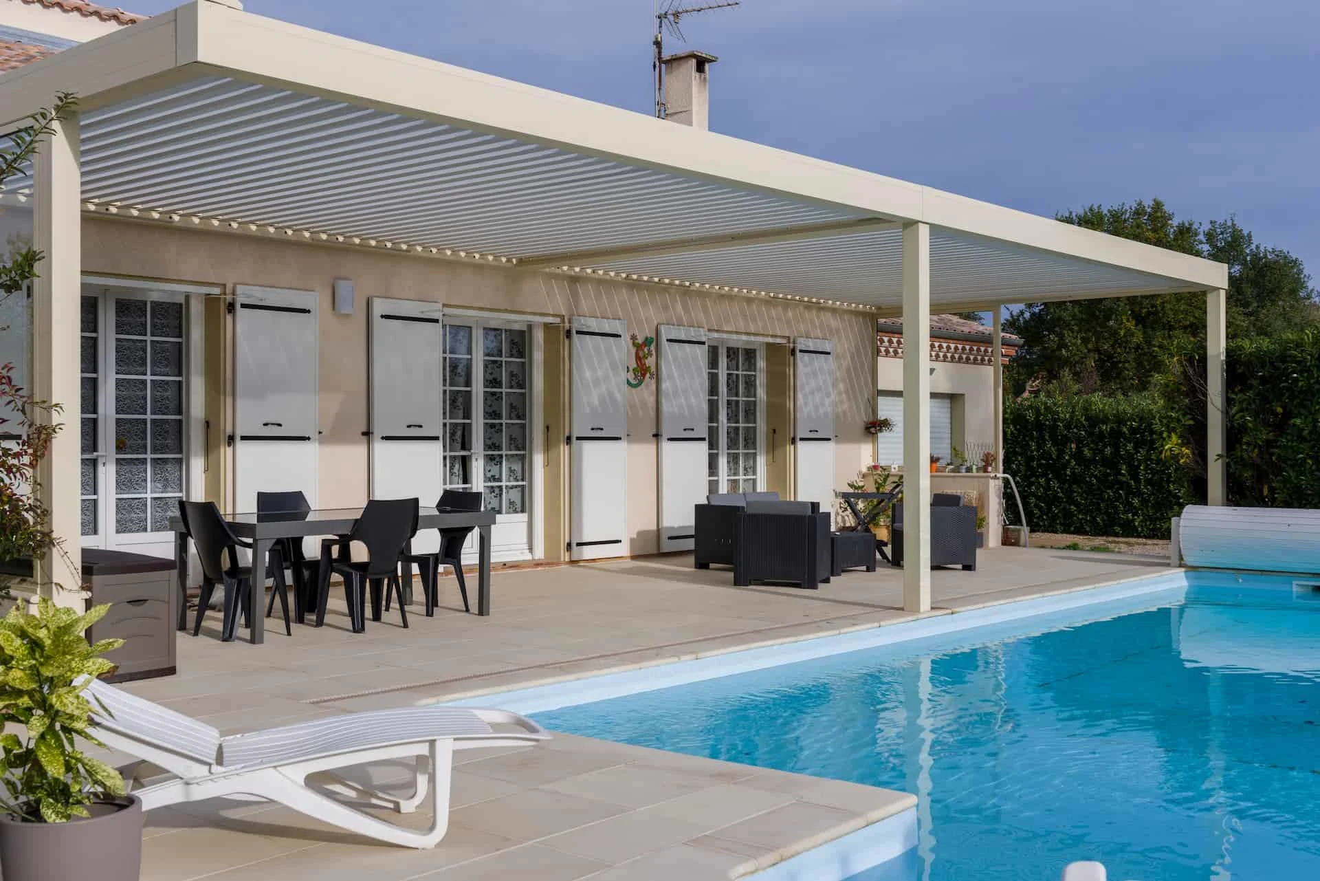 Pergola adossée aluminium