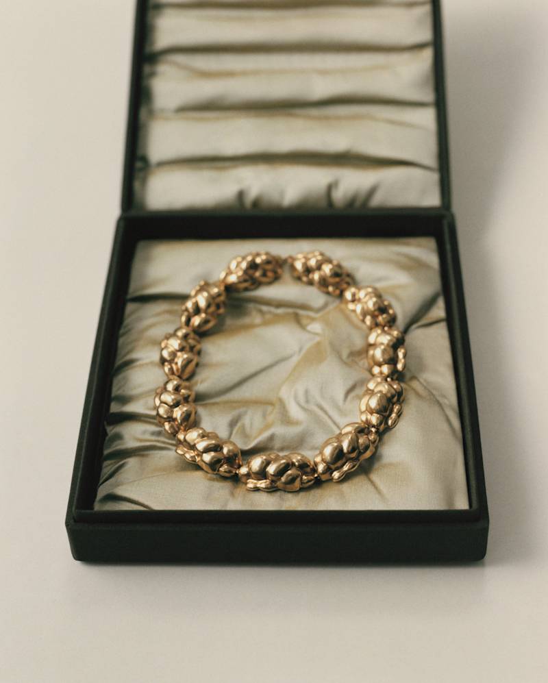 chylak-still-life-jewellery-13