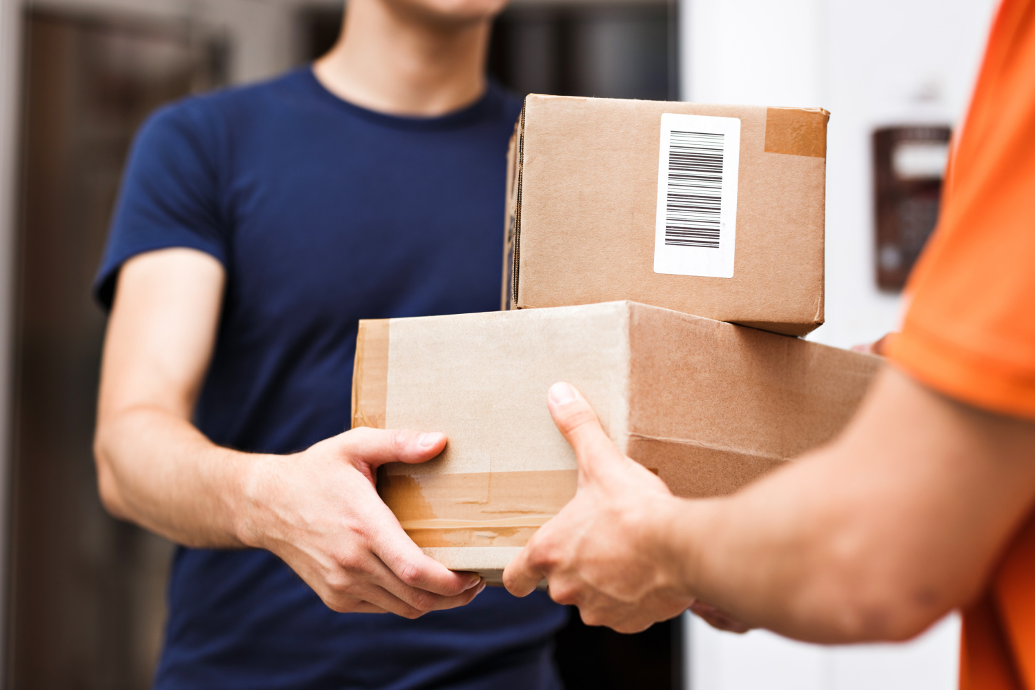 Traveling? Holding Your Mail, UPS, FedEx Is Quick And Easy!