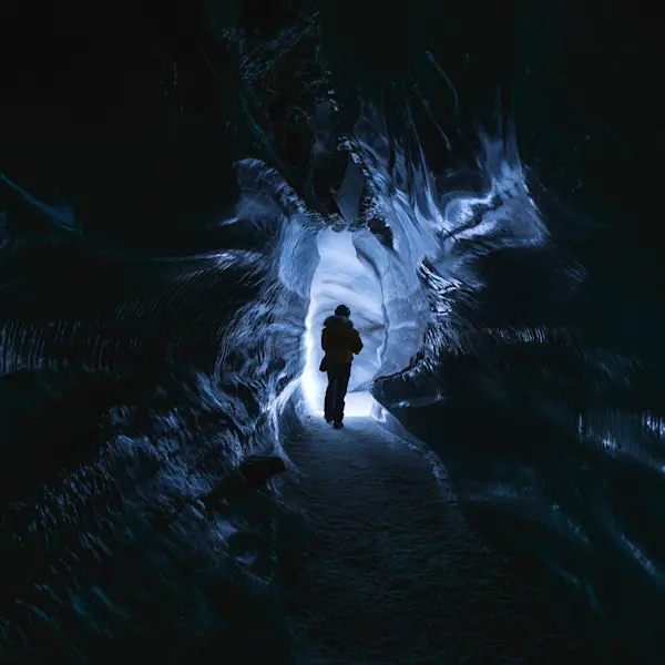 Ice-Cave-HGS-03478-Photo Jarle Hagen (1)