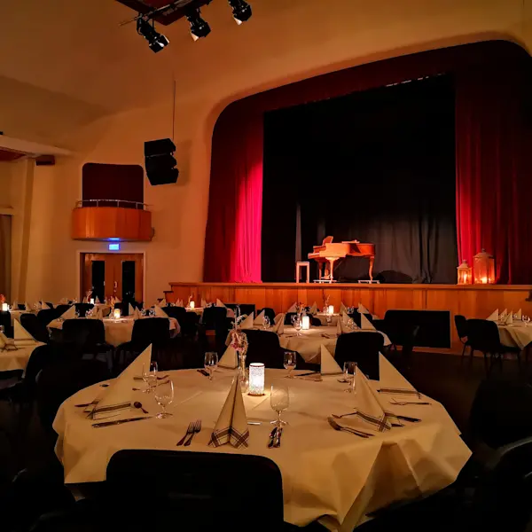 Huset Group Dinner Wedding Venue Svalbard