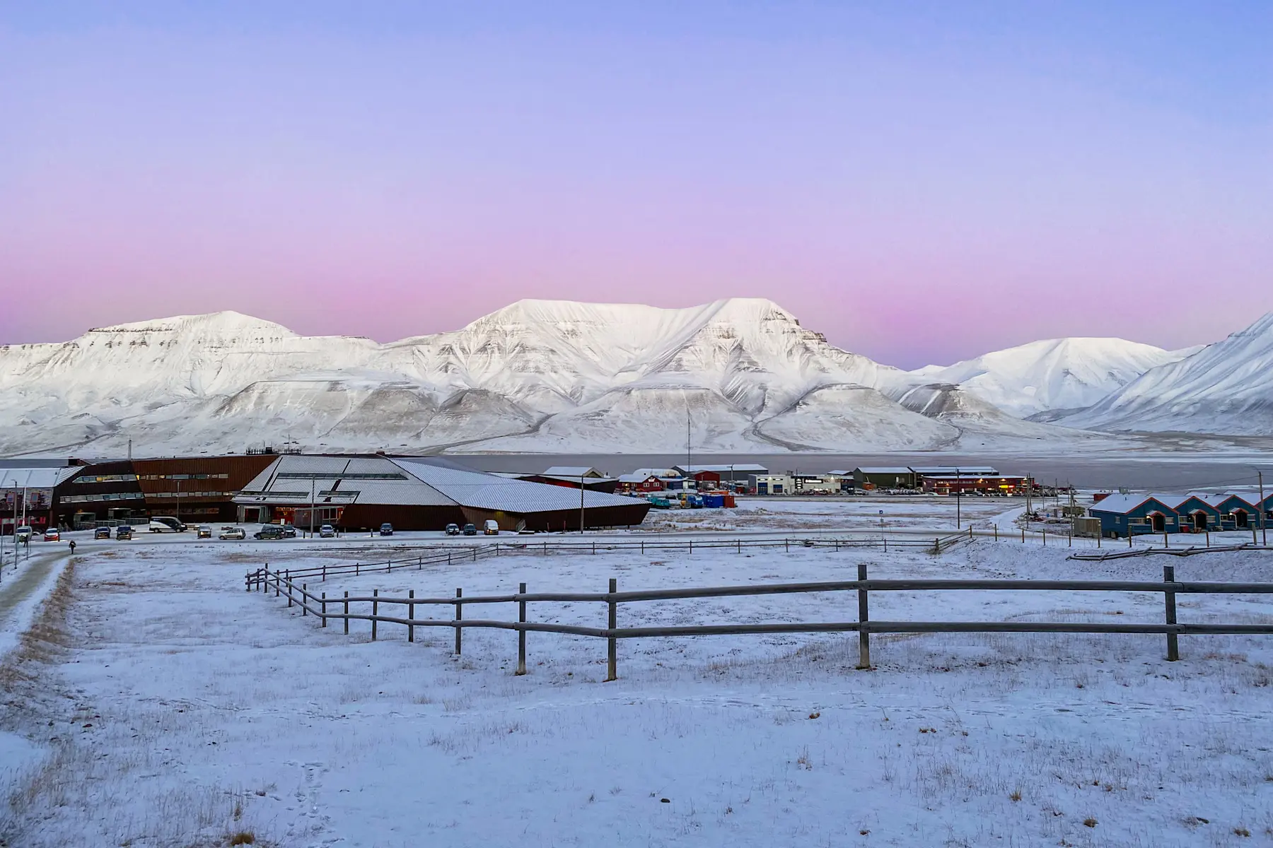 Hurtigruten Svalbard_Autumn Longyearbyen_Photo Eveline Lunde