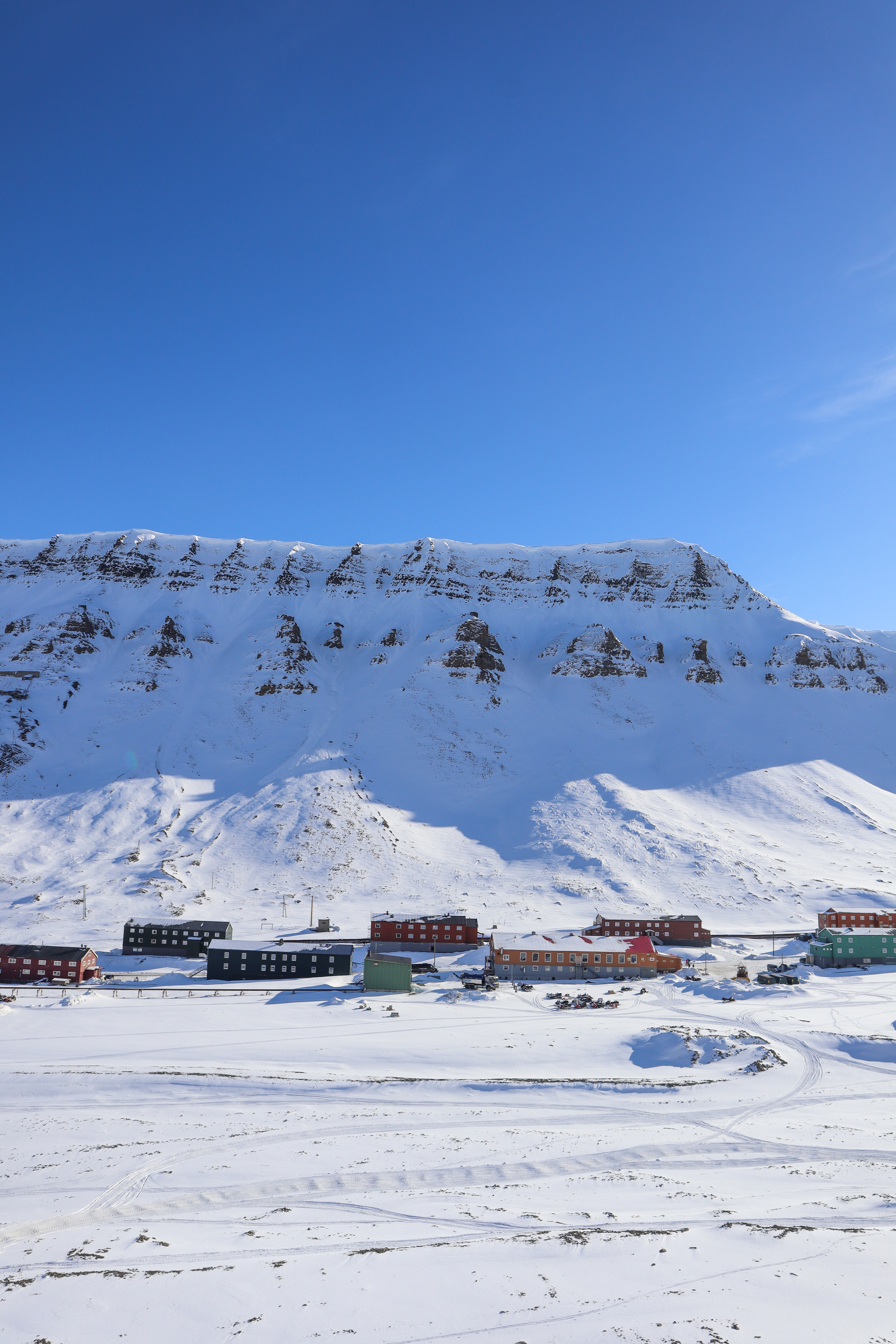  Sunny Winter on Longyearbyen, Svalbard