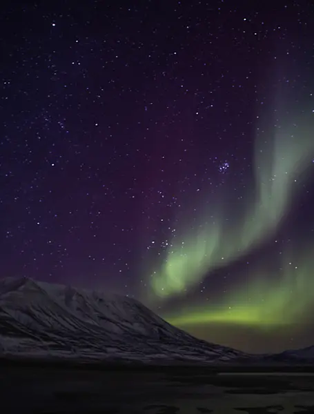 Northern-Lights-Snowcat-Safari-Tour-Svalbard-Photo-Eveline-Lunde-Hurtigruten-Svalbard-29613064