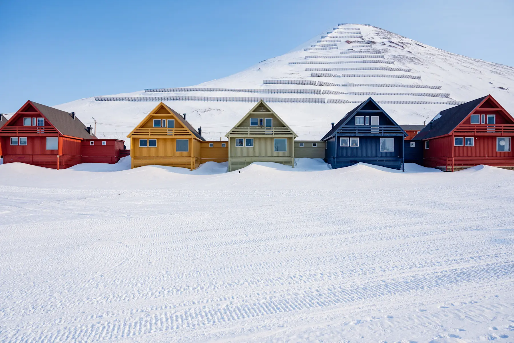 Hurtigruten Svalbard_Longyearbyen Spisshus HGR 165474_Foto Schibsted Partnerstudio