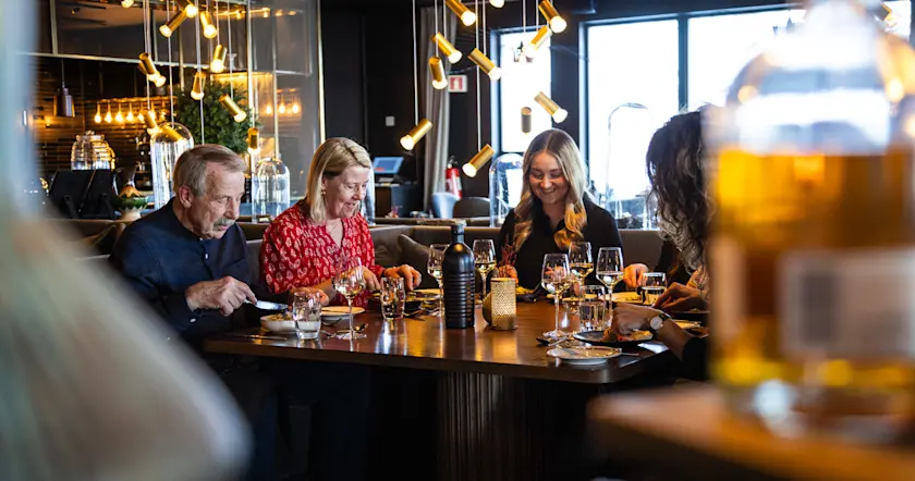 Funken Lodge - Funktionærmessen Restaurant - Photo: Broadstone