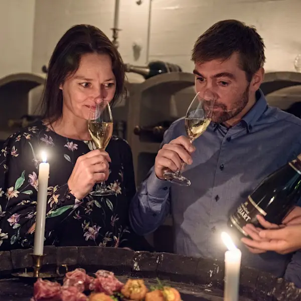 Funken Lodge - Champagne Tasting - Photo Agurtxane Concellon