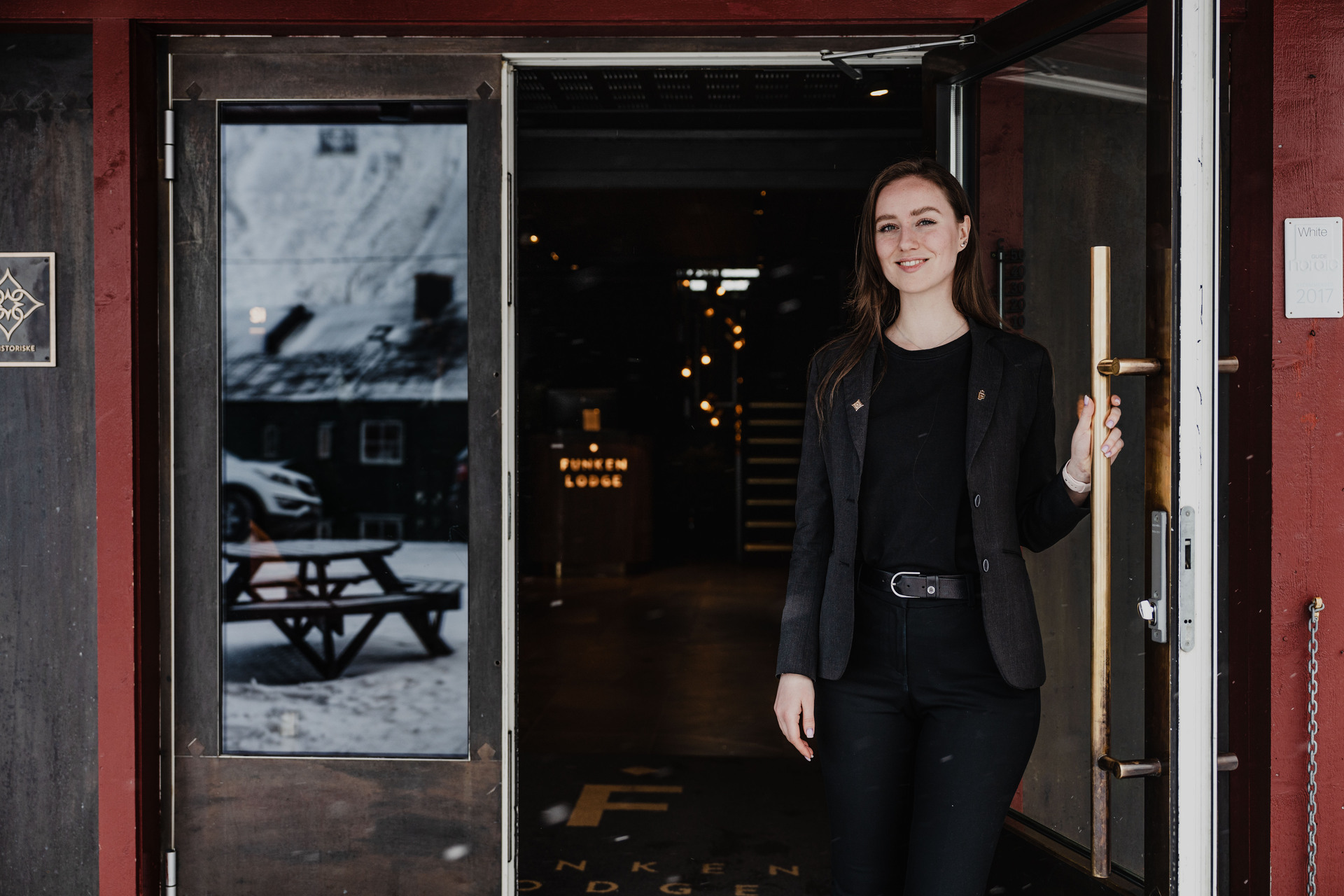 Hurtigruten-Svalbard-Funken-Lodge-Inngang-Ragnhild-Utne-03-29575285-Photo Ragnhild Utne