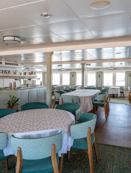 The Venice Restaurant onboard MS Serenissima. Photo credit: Hurtigruten Svalbard / Paulina Hinz