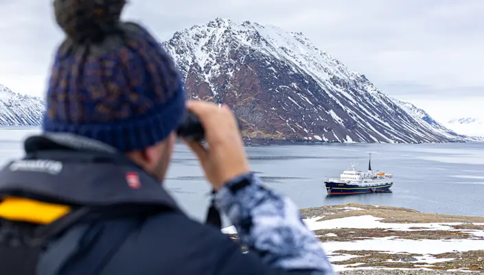 MS-Serenissima-Svalbard-Adventure-Mini-Cruise-Hurtigruten-Svalbard-HG-76