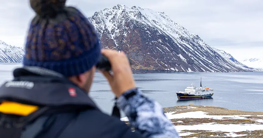 MS-Serenissima-Svalbard-Adventure-Mini-Cruise-Hurtigruten-Svalbard-HG-76