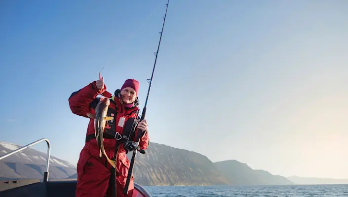 Sea Fishing on Svalbard - Photo Agurtxane Concellon 750x750
