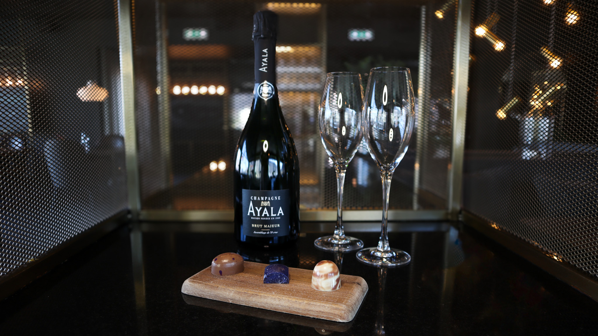 Welcome Amenities – Funken Lodge - Champagne & Chocolate