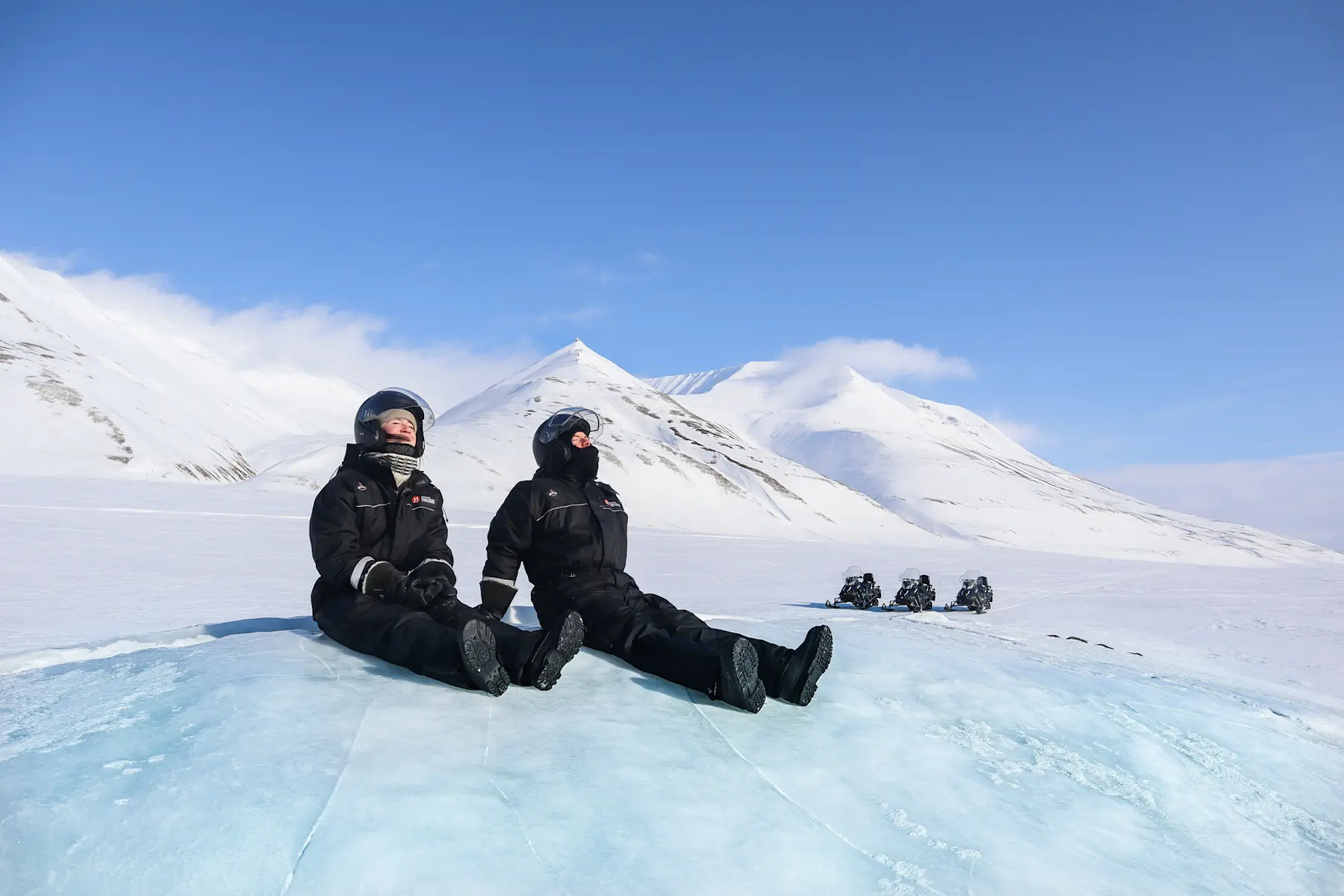 Wilderness safari with electric snowmobile_Hurtigruten Svalbard_Photo Eveline Lunde