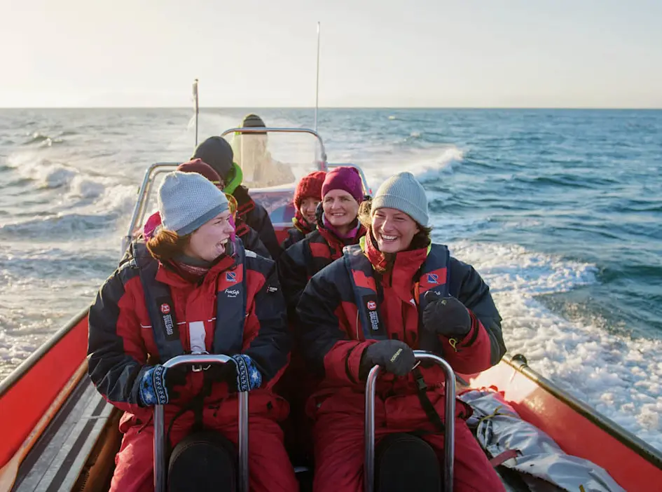 Sea Fishing on Svalbard - Photo Agurtxane Concellon 1600x900