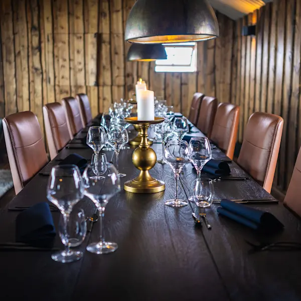 Willems-Cabin Hurtigruten-Svalbard Photo Broadstone-3