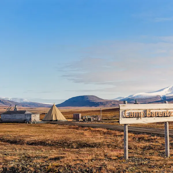 Camp Barentz - Hurtigruten Svalbard - Photo Agurtxane Concellon