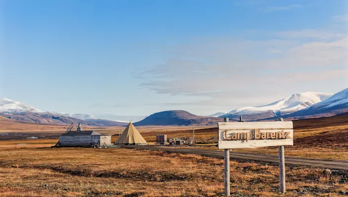 Camp Barentz - Hurtigruten Svalbard - Photo Agurtxane Concellon