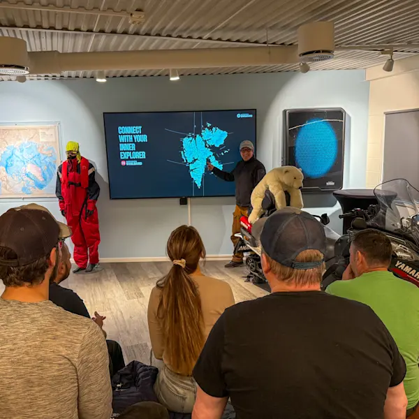 Pre tour information meeting_Photo: Hurtigruten Svalbard