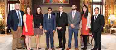 A picture of the Friends of BrainHealth 2019 finalists and award recipients: Aaron Tate, Shelly Gordon, Kathryn West, Dinesh Sivakolundu, Matthew Kmiecik, Michael Lundie, Irene Zhao and Mark Zuppichini.