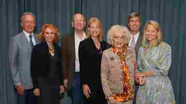 Ramona Jones with the 2024 Friends of BrainHealth Co-Chairs.