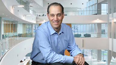 Dr. Mark D'Esposito is a distinguished professor of neuroscience and psychology at the University of California, Berkeley and the Carol Heller BrainHealth Project Co-Leader.