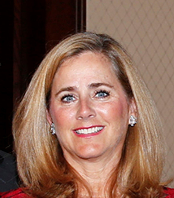 Stacey Branch headshot for board webpage