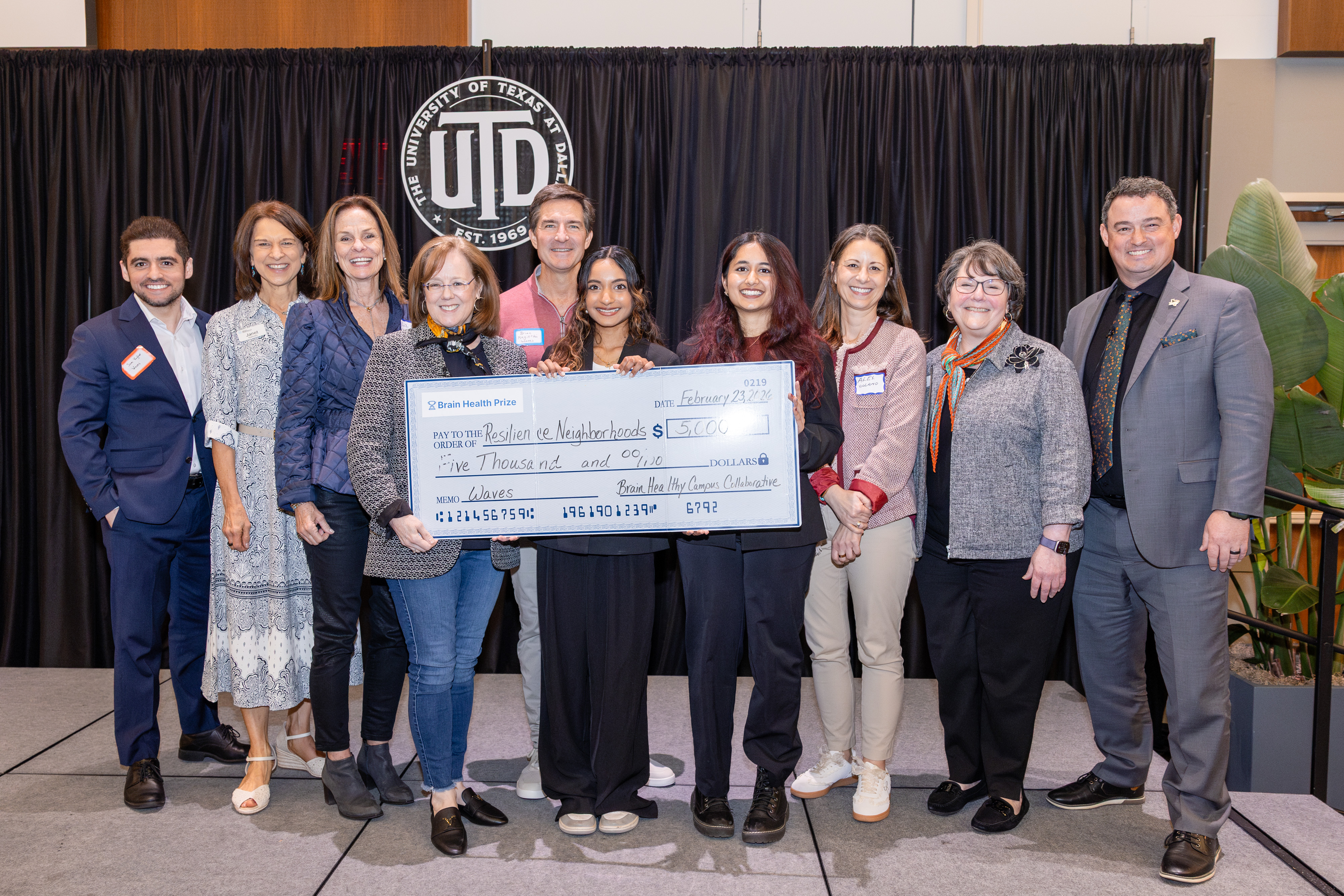 The recipients of the inaugural Brain Health Prize at the award presentation at UT Dallas, alongside members of the Brain Health Campus Collaborative, UT Dallas and the UT System.