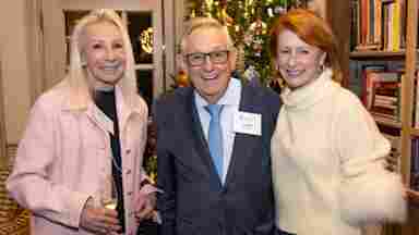 Center for BrainHealth supporters Pat and Charles McEvoy alongside Stacey Angel, as she hosts a BrainHealth holiday celebration to mark new beginnings in 2026.