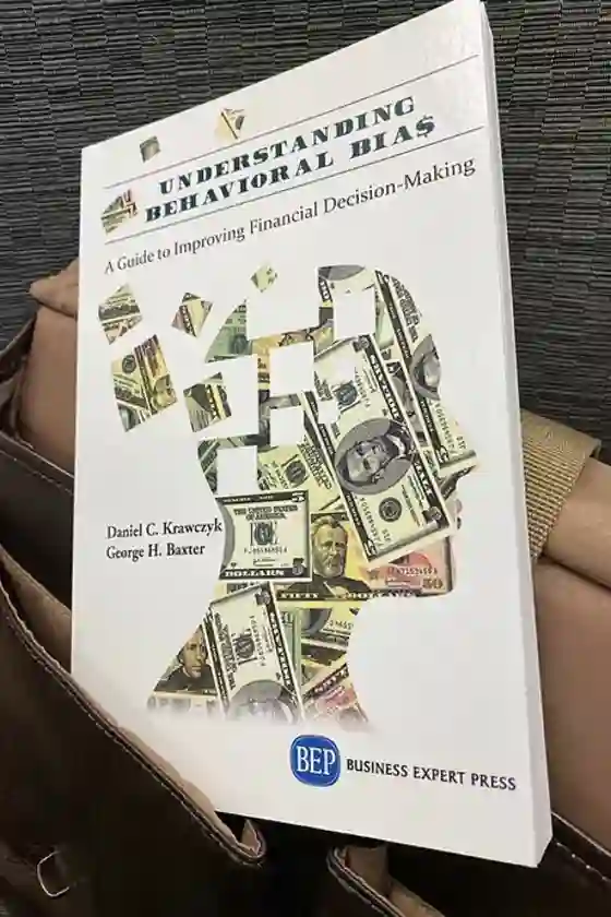 This book describes the biases most relevant to investing, include background on how biases develop, and offer practical strategies to help you to improve your performance.