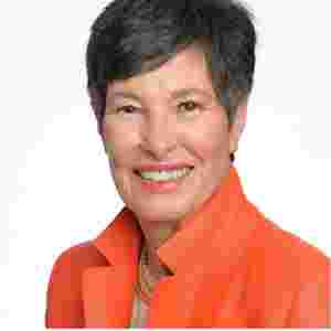 Lyda Hill headshot for BrainHealth Board webpage