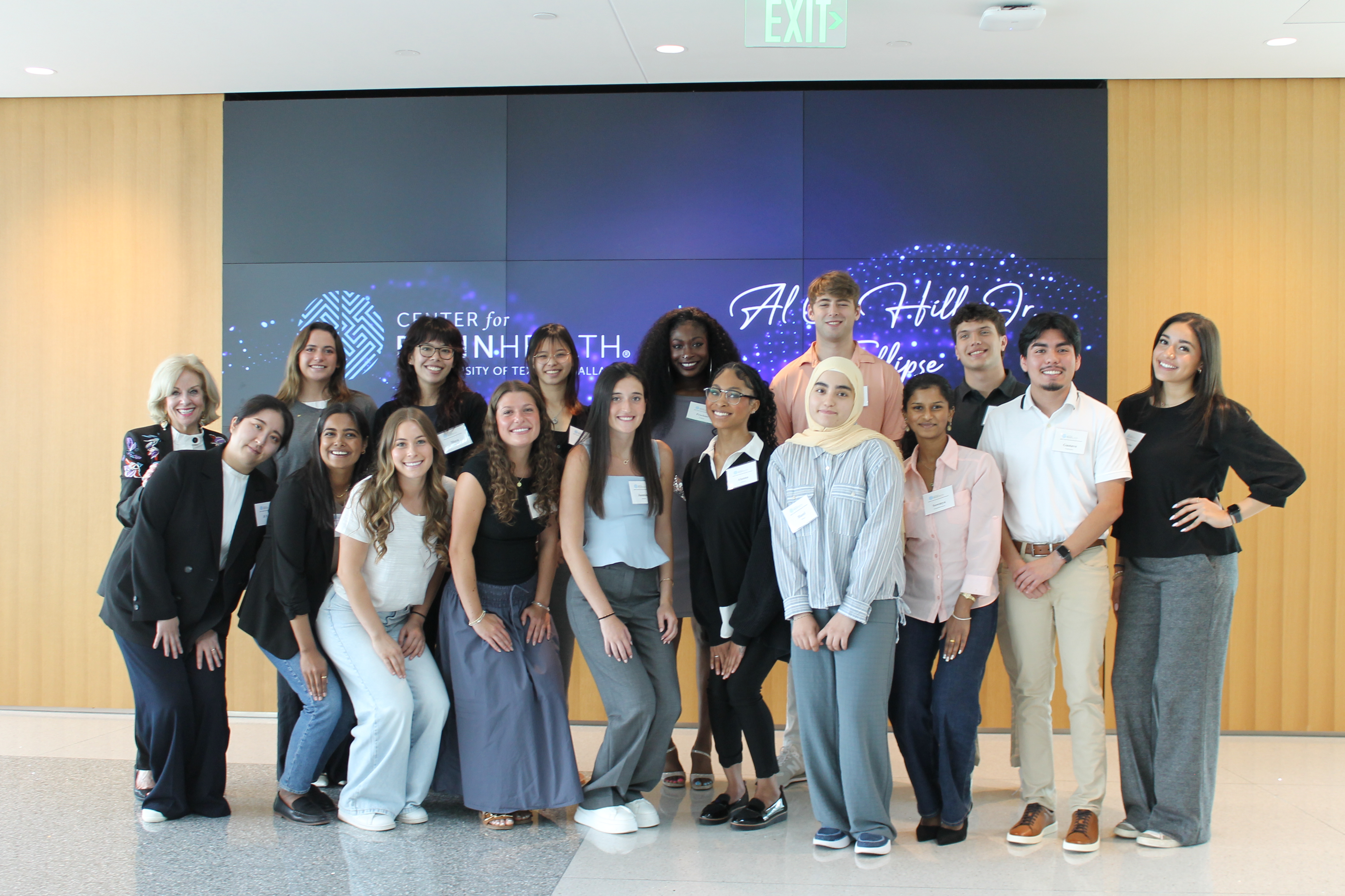 The 2025 Tom Leppert BrainHealth Scholars pose as a group with Center for BrainHealth Chief Director Sandi Chapman, PhD. 