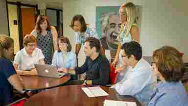 BrainHealth research Jacquelyn Gamino, PhD, works with her team on a science-based brain training for middle school teachers and students.