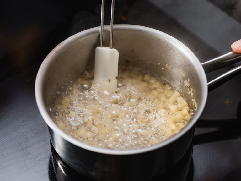 Schritt 2: Apfelchutney zubereiten Schritt 2: Apfelchutney zubereiten