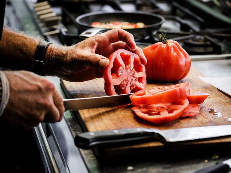 Schritt 1: Tomaten vorbereiten