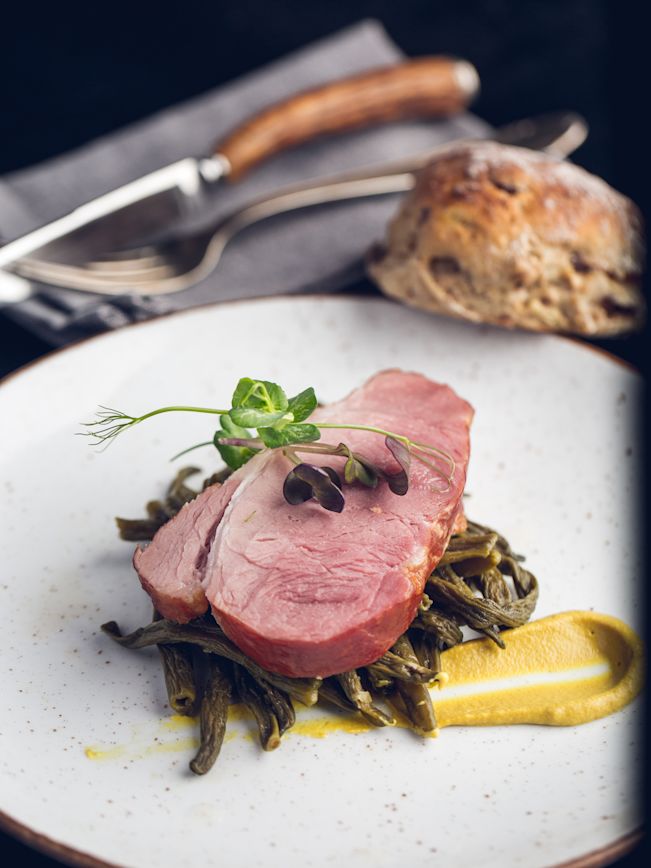 Rollschinkli mit Dörrbohnen Rezept Rollschinkli mit Dörrbohnen Rezept