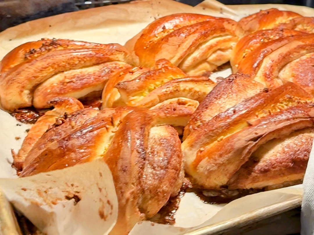 Schritt 3:Finnische Ohrfeigen Backen und Servieren