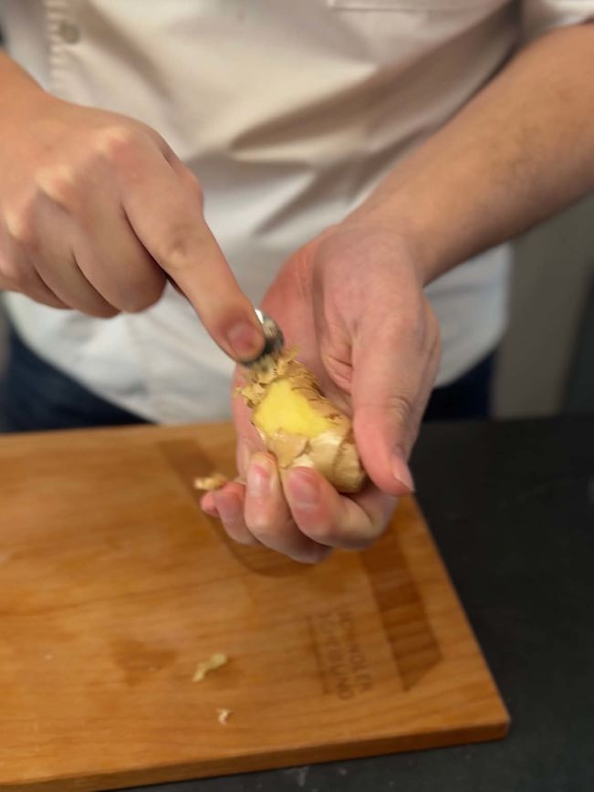 Ingwer schälen Ingwer schälen