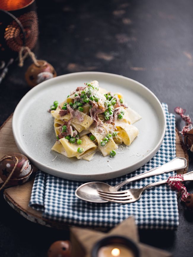 Fettuccine alla Papalina Rezept Fettuccine alla Papalina Rezept