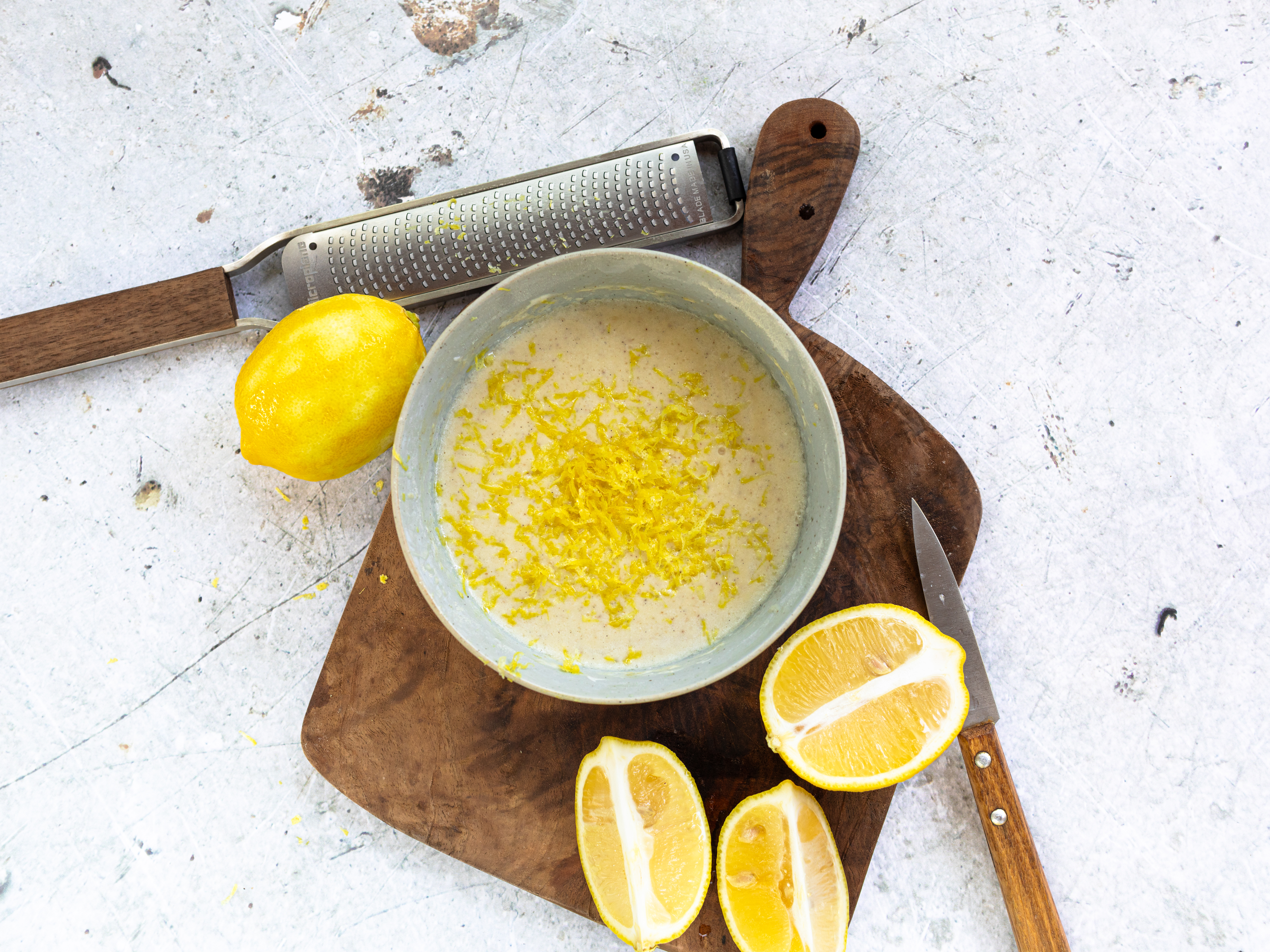 Schritt 2: Teig für Zitronen-Joghurt Muffins zubereiten  