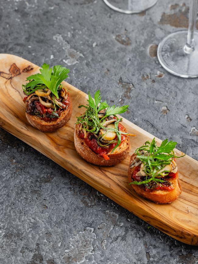 Bruschetta mit Pilzen und Pomodori Rezept Bruschetta mit Pilzen und Pomodori Rezept