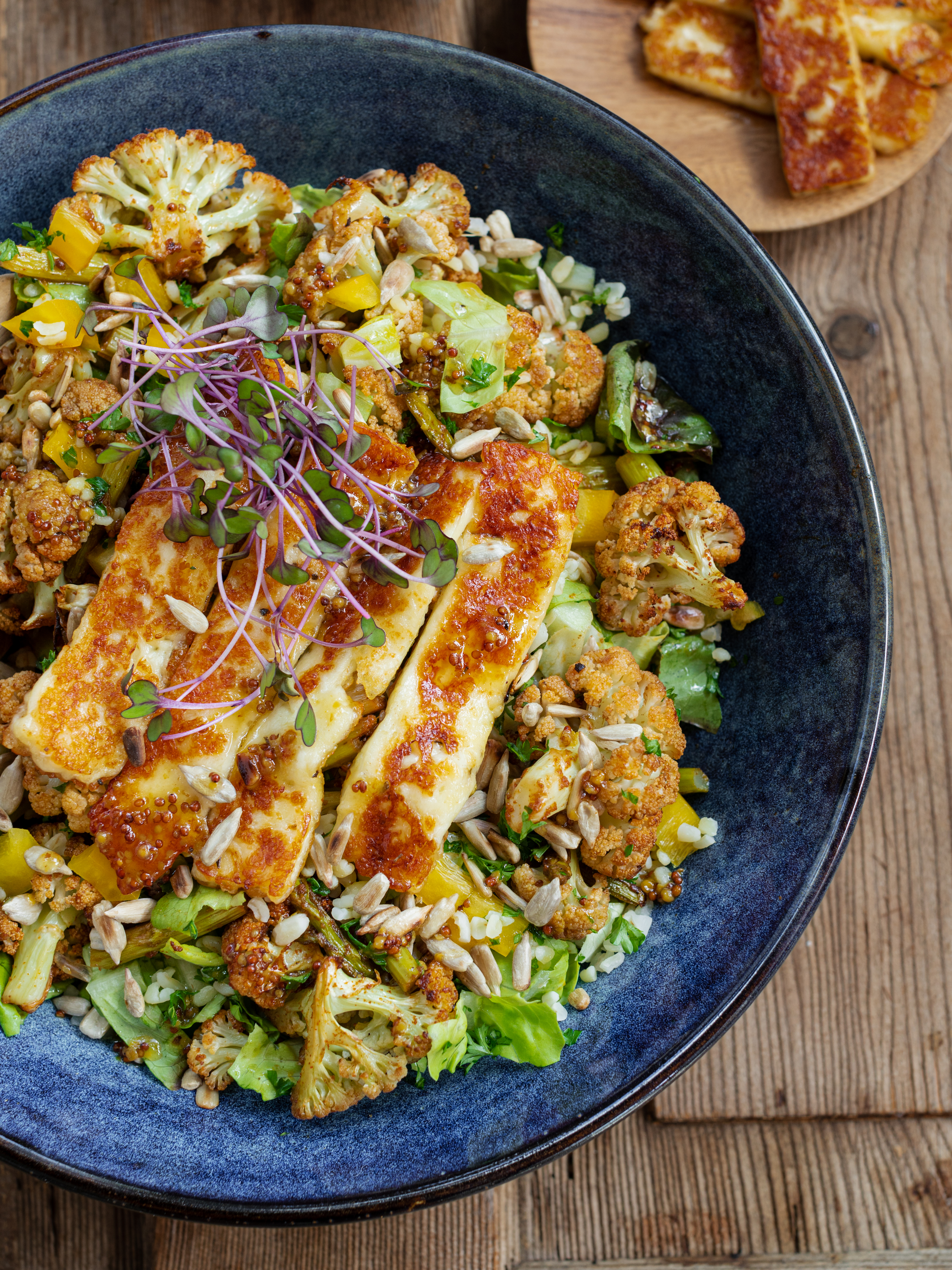 Salat Mit Geröstetem Blumenkohl Und Bulgur | HOMEMADE