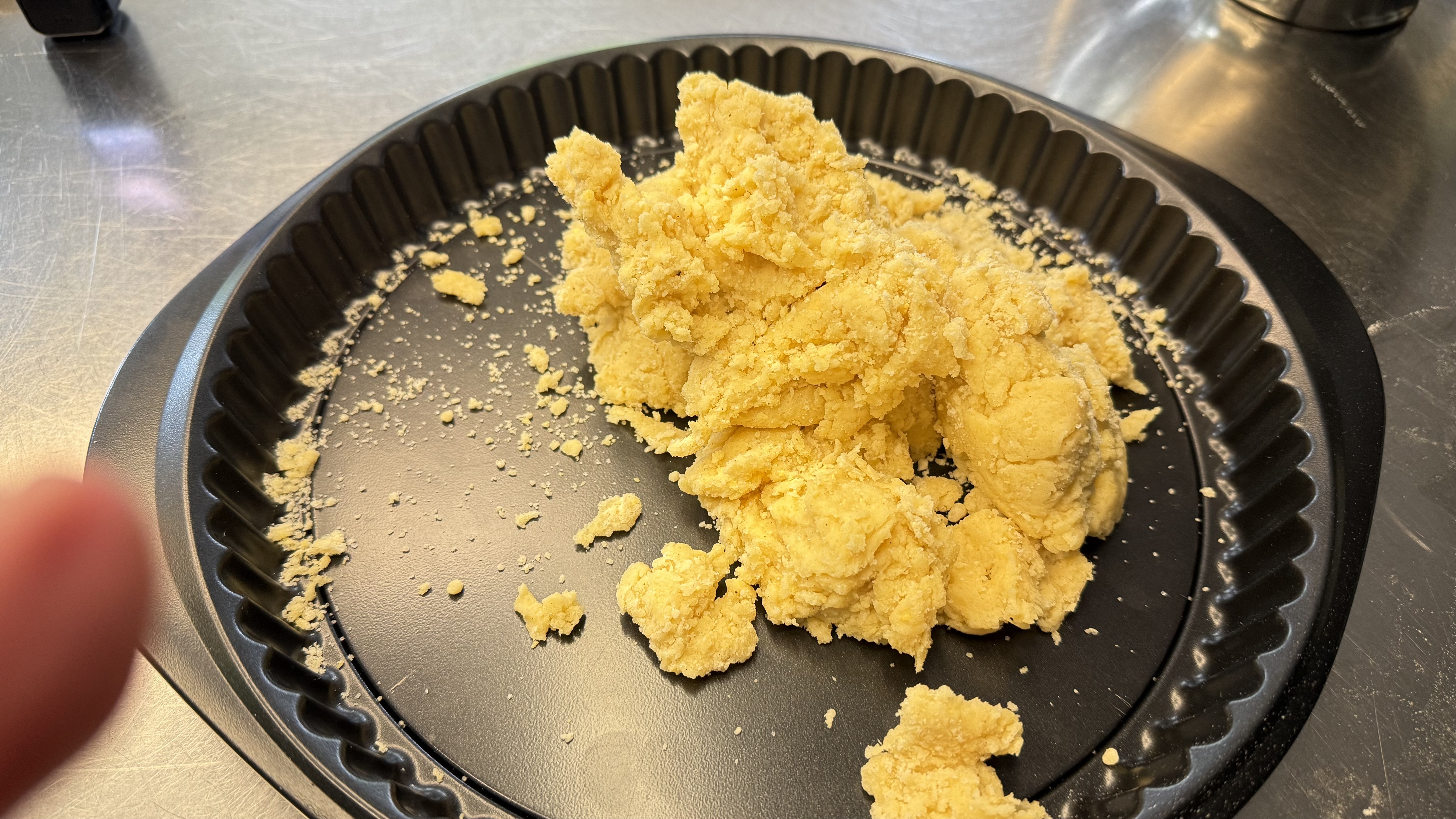 Schritt 1: Teig  für Johannisbeer-Kokos Kuchen zusammenkneten 