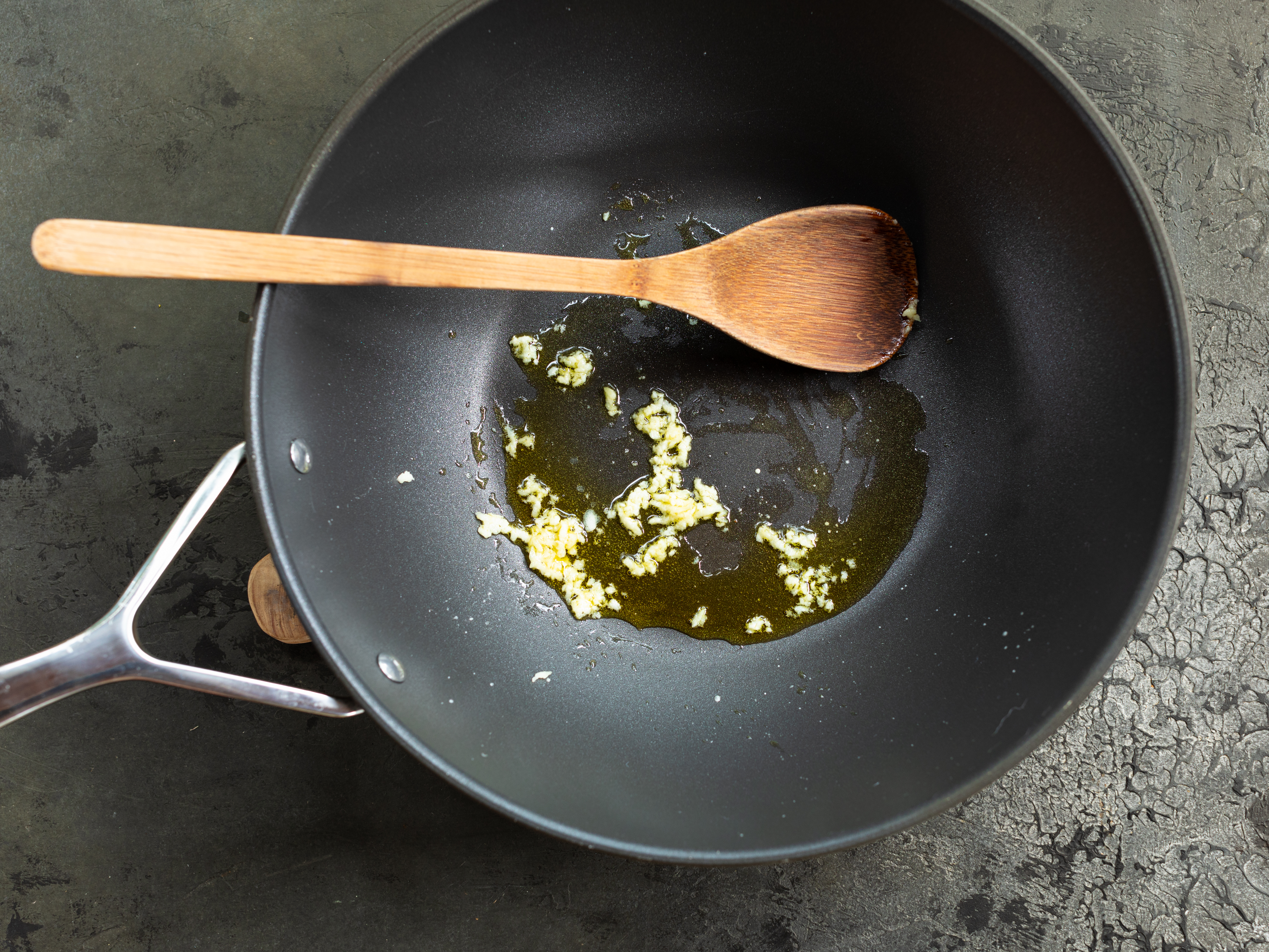 Schritt 3: Gemüse für Miso Polenta mit Frühlingsgemüse zubereiten 