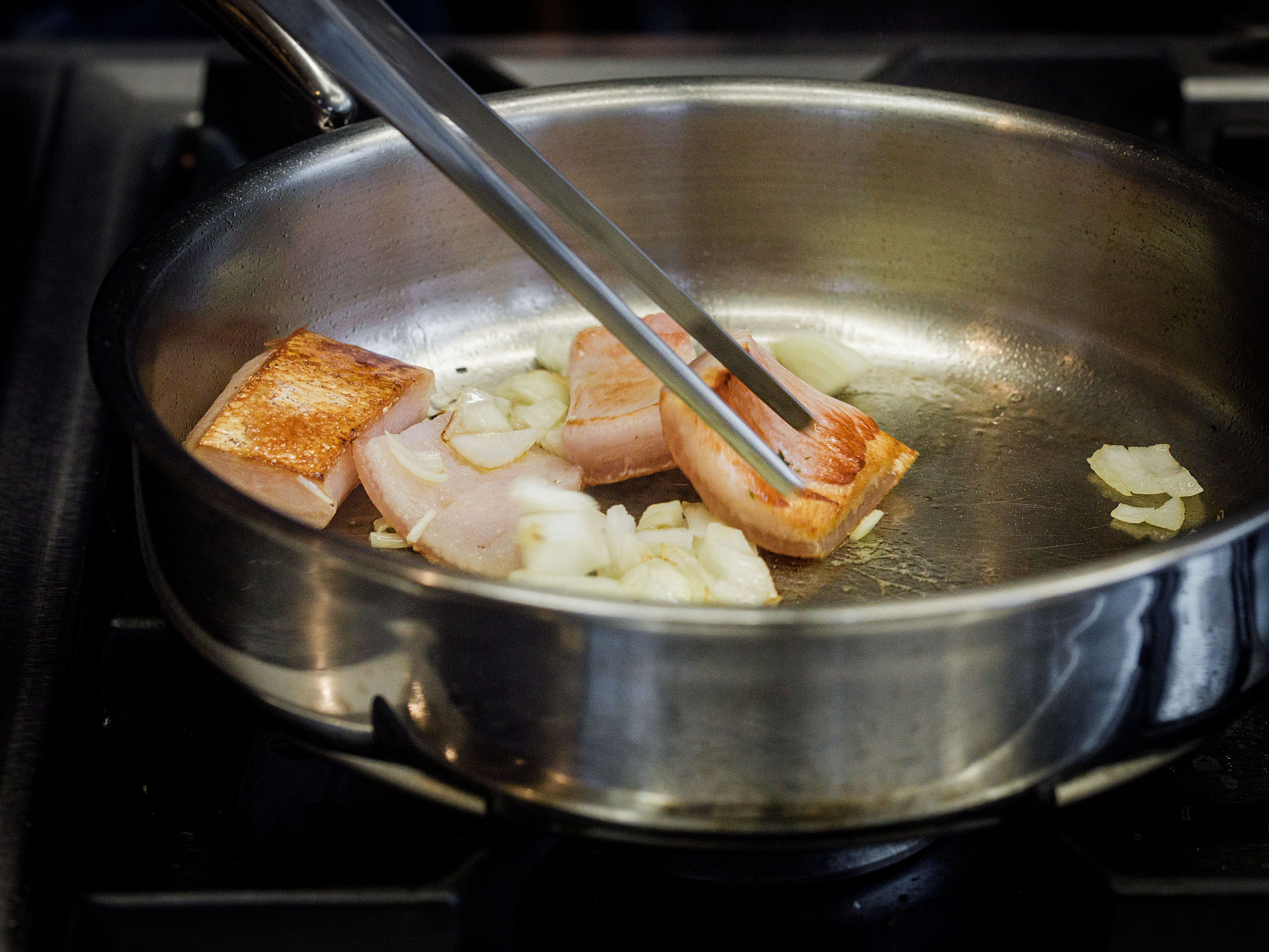 Schritt 1: Sauce für Kartoffelsalat zubereiten 