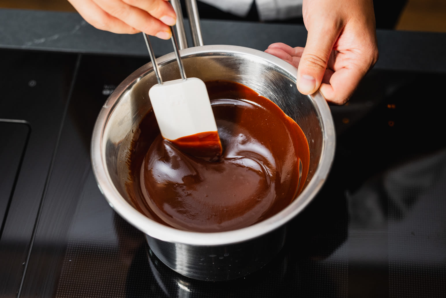 Schritt 2: Schokolade und Butter schmelzen 